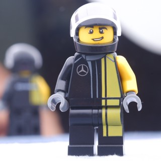 LEGO Mercedes-AMG GT3 Driver Speed Champions Town &amp; City