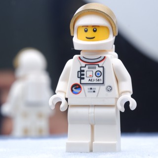 LEGO Shuttle Astronaut (10213) Space Town &amp; City