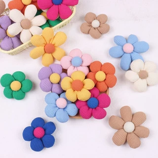 เข็มกลัดแฟชั่น ลายดอกทานตะวัน แฮนด์เมด DIY สําหรับตกแต่งเสื้อผ้า กิ๊บติดผม แผ่นแพทช์ผ้า เข็มกลัดแฟชั่น