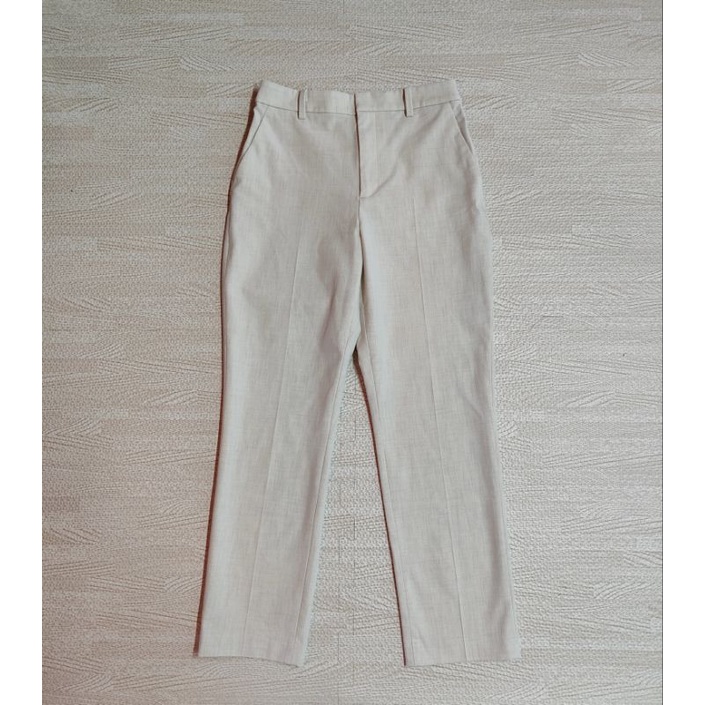 Uniqlo กางเกง Ezy 2 Way Smart Ankle Pants สีขาวครีม Size S หญิง มือ2