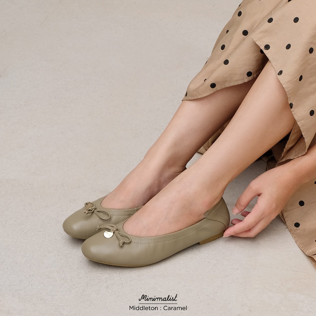 𝐌𝐈𝐍𝐈𝐌𝐀𝐋𝐈𝐒𝐓 รองเท้าหนังแกะแท้ 100% รุ่น Middleton (caramel) พื้นหนา ซัพพอร์ตดี ไม่ปวดเท้า ไม่ลื่น