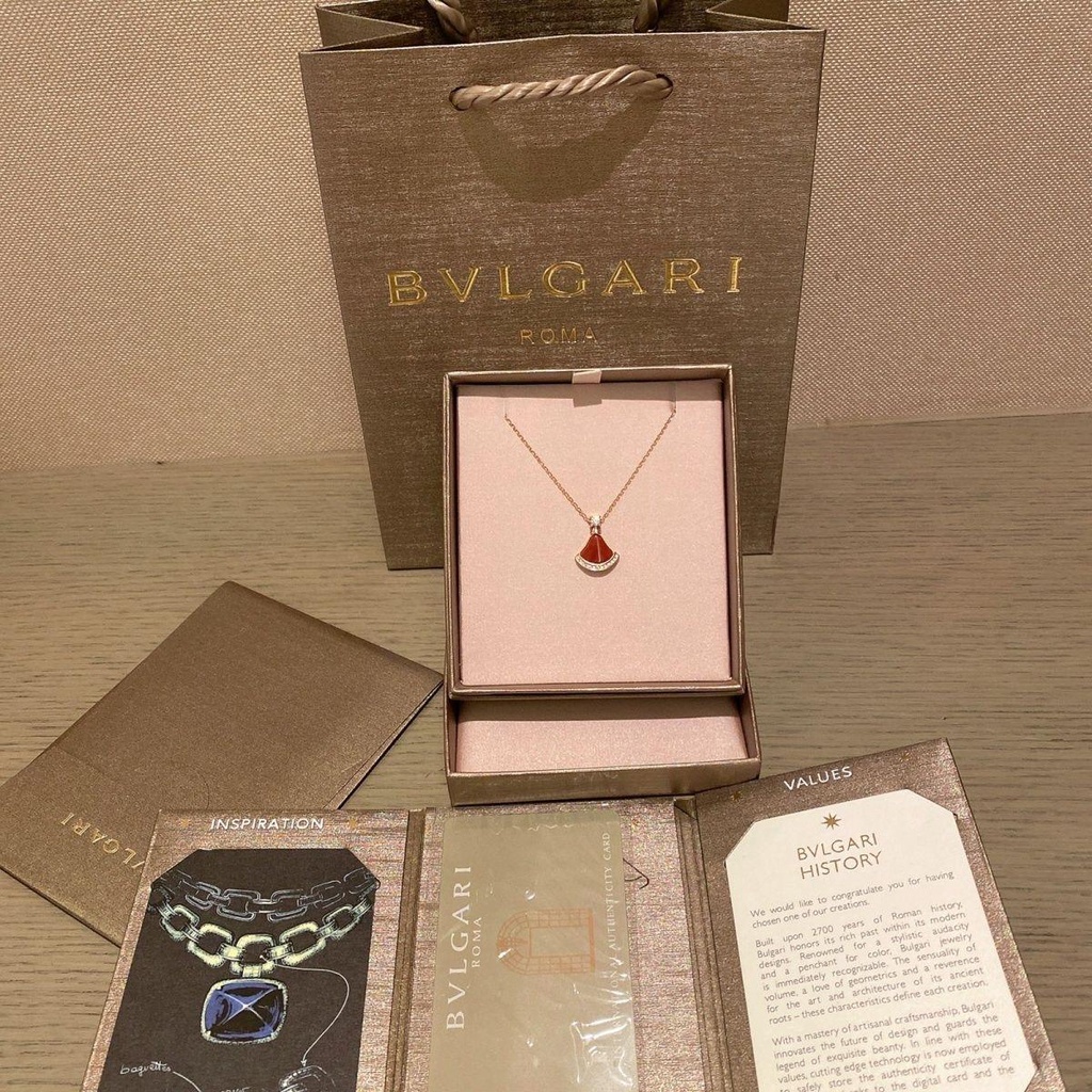 Bvlgari สร้อยคอเพชรเต็มสําหรับผู้หญิงสไตล์ญี่ปุ่นและเกาหลีแฟชั่นอเนกประสงค์โซ่กระดูกไหปลาร้าเรียบง่า