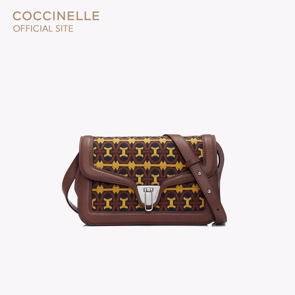 COCCINELLE กระเป๋าสะพายผู้หญิง รุ่น MARVIN TWIST MONOGRAM CROSSBODY BAG 150101 สี MUL.RESINA/CARR