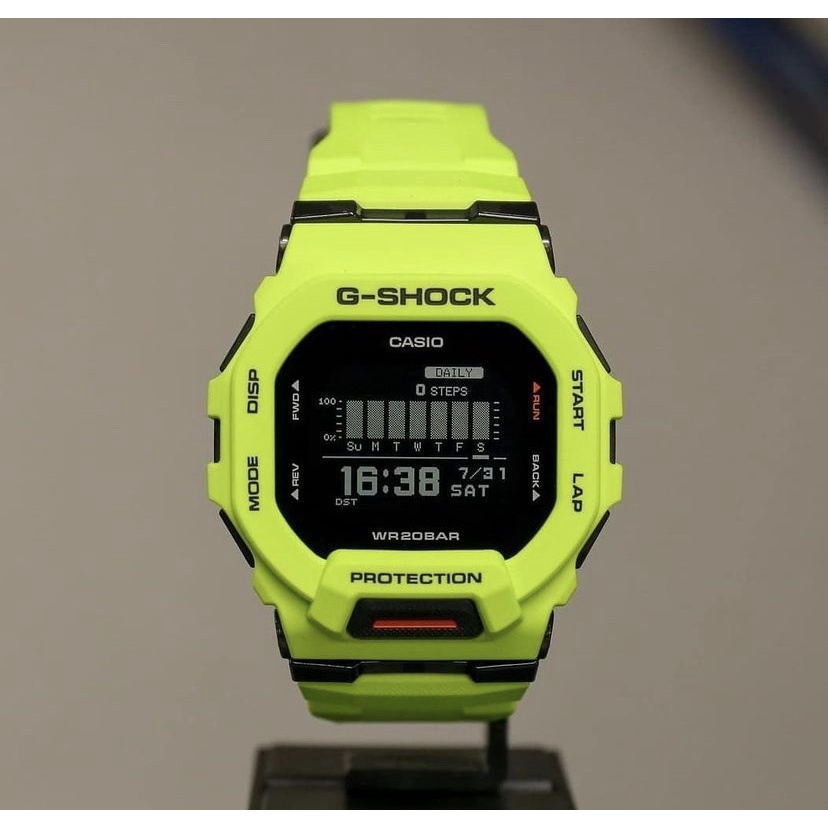 G-Shock Smart watch รุ่นใหม่ล่าสุด G-Squad GBD-200-9 สีเขียวเคอมิท