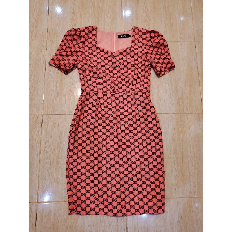 เดรสงานป้าย AP style