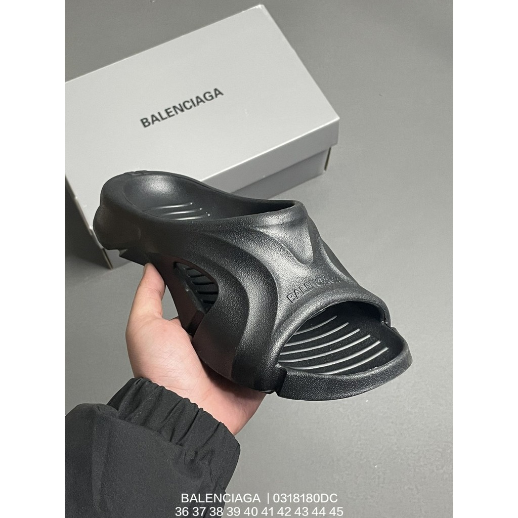 ถ่ายจริง Balenciaga 3D  รองเท้าชายหาดกันลื่น รองเท้าแตะสบายสำหรับผู้ชายและผู้หญิง รองเท้าแตะ