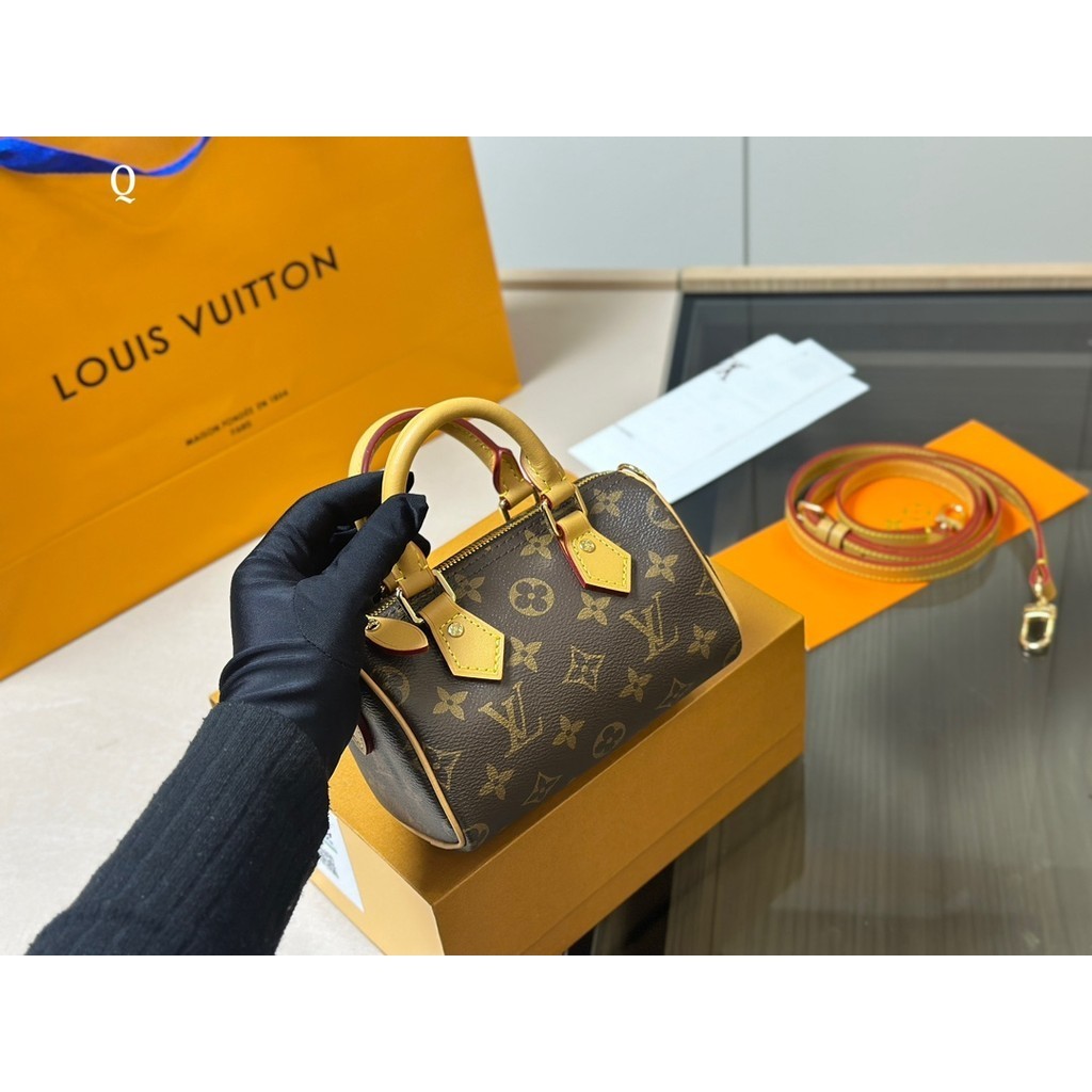 LV Louis Vuitton Speedy Nano Classic Fashion Delicate Versile Versile Bag Bag Crossbody