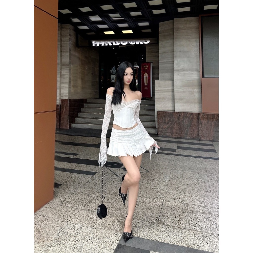 LSOUL - Selina Set ชุดเซ็ตเสื้อครอปแขนยาวเปิดไหล่ + รูปที่ 5