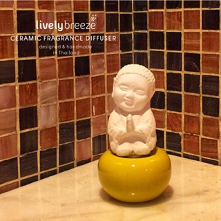 LIVELY BREEZE เครื่องหอมเซรามิกรูปเณรจิ๋ว 💖 Little Monk Ceramic Diffuser for desktop or car