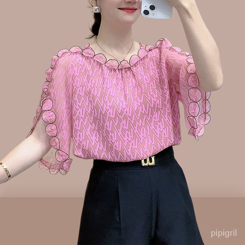 เสื้อชีฟองผู้หญิงแขนสั้น2023ยอดฮิตในเน็ต ปกปิดหน้าท้อง ฤดูร้อน ลายดอกไม้แฟชั่น สไตล์ตะวันตก