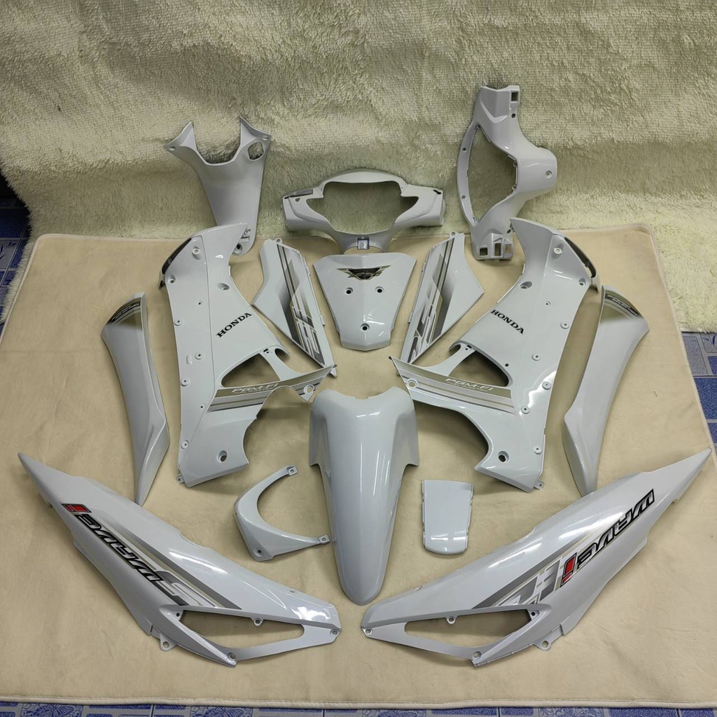 ชุดสี wave125i เซฟ รุ่นไฟเลี้ยวบังลม สีขาว ยกชุด15ชิ้น พร้อมติดสติ๊กเกอร์เคลือบเงาแท้