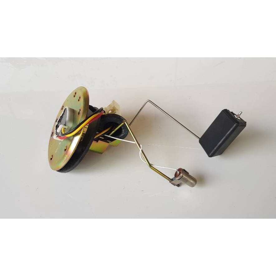 ลูกลอยในถังน้ำมัน TOYOTA   EE90,2E   ไต้หวัน  ลูกละ700-