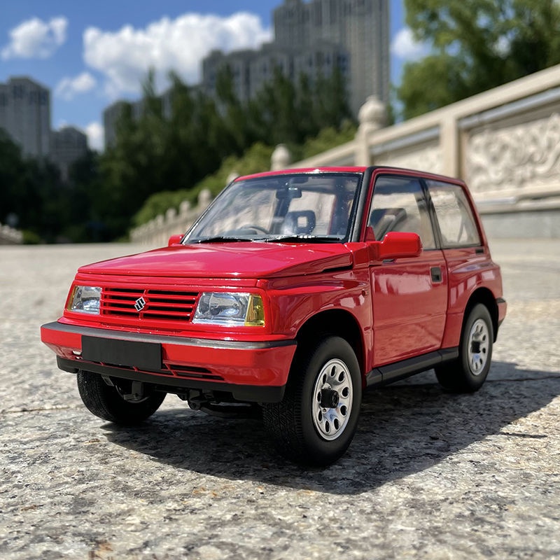 1: 18 Suzuki Vitara Suzuki Vitara Escudo จําลองรถคอลเลกชัน