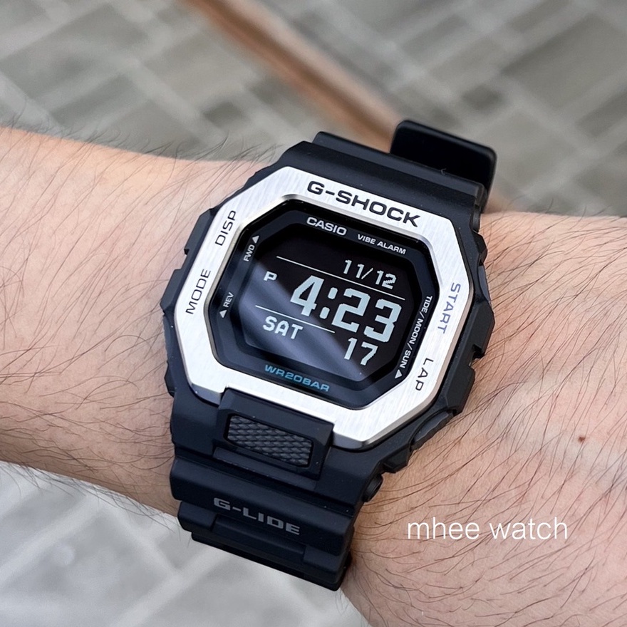 G-SHOCK Smart Watch GBX-100-1DR Silver Black Very Rare item discontinued