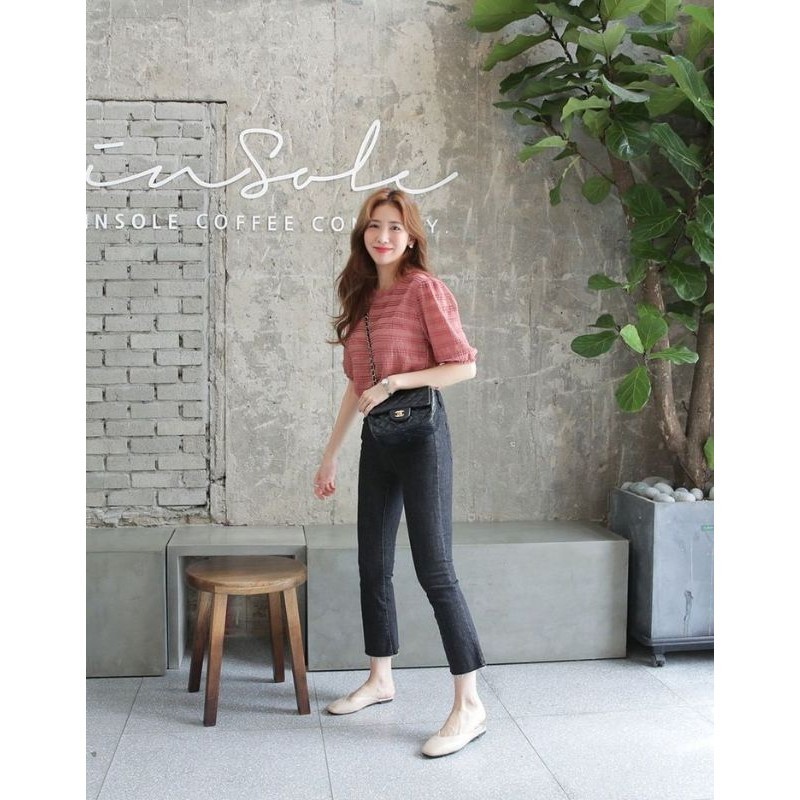 ราคา 84 บาท กางเกงยีนย์เกาหลี -ไม่สามารถเลือกแบบได้ (คละแบบ