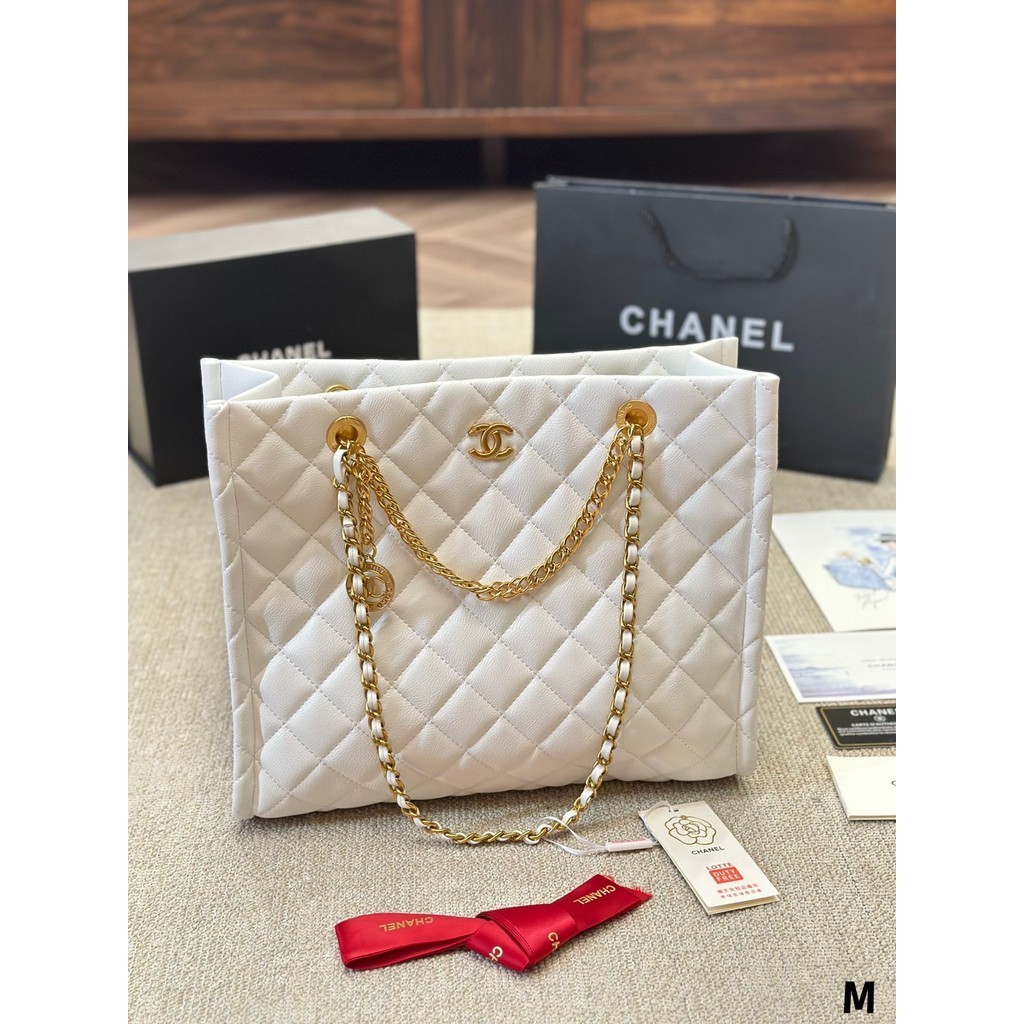 Chanel Lazy กระเป๋าเดินทางแบบลำลอง สะดวกสบาย และใช้งานได้จริง