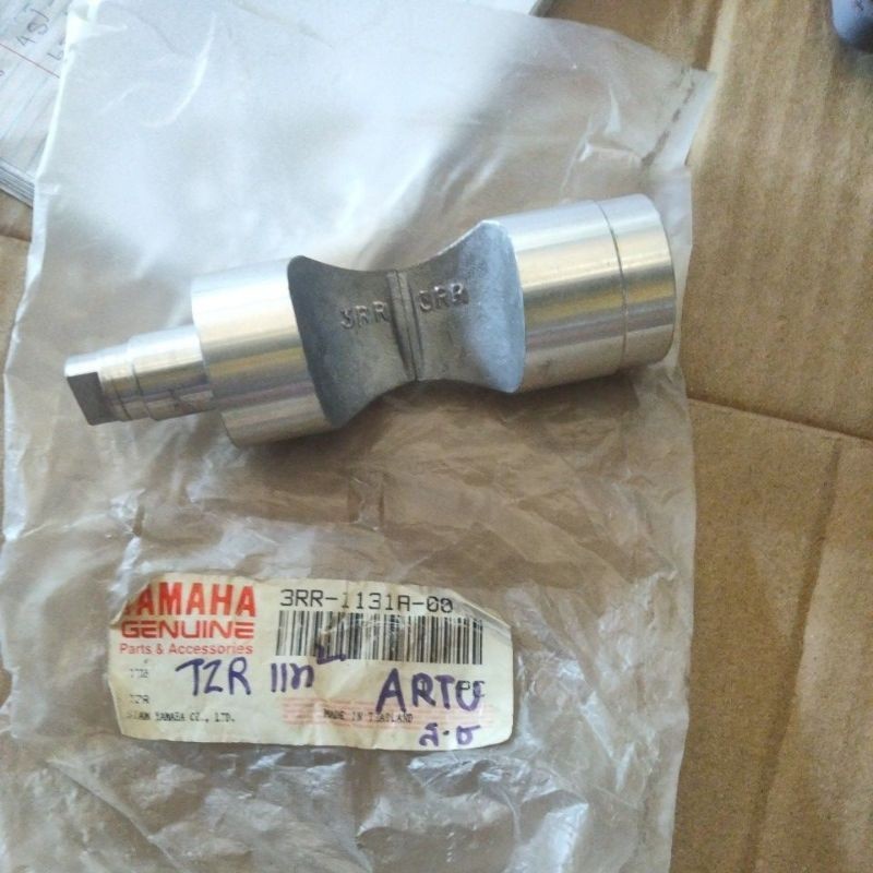 3RR-1131A-00แกนวาวล์TZRแท้