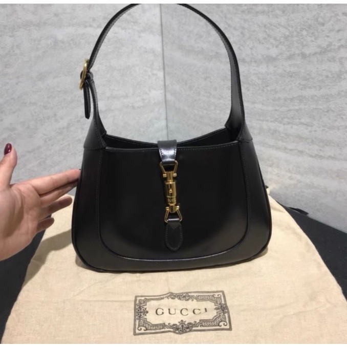 GUCCI Jackie 1961 series 637091 กระเป๋าสะพายข้างมินิรักแร้มือสอง