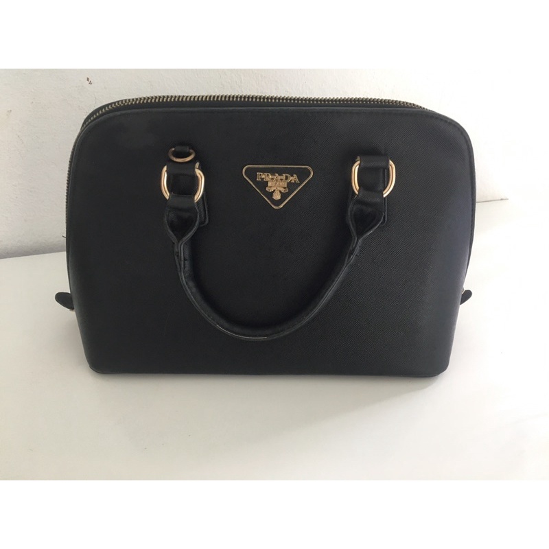 กระเป๋า PRADA มือสองพร้อมส่ง