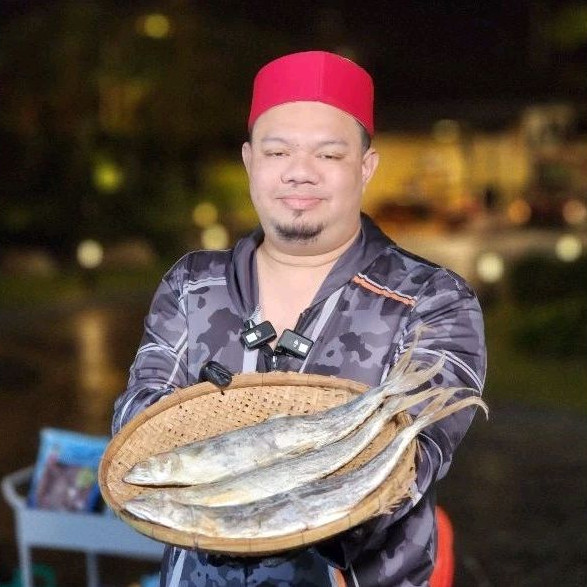 ปลาอินทรีย์หอม  จาก จังหวัดสตูล