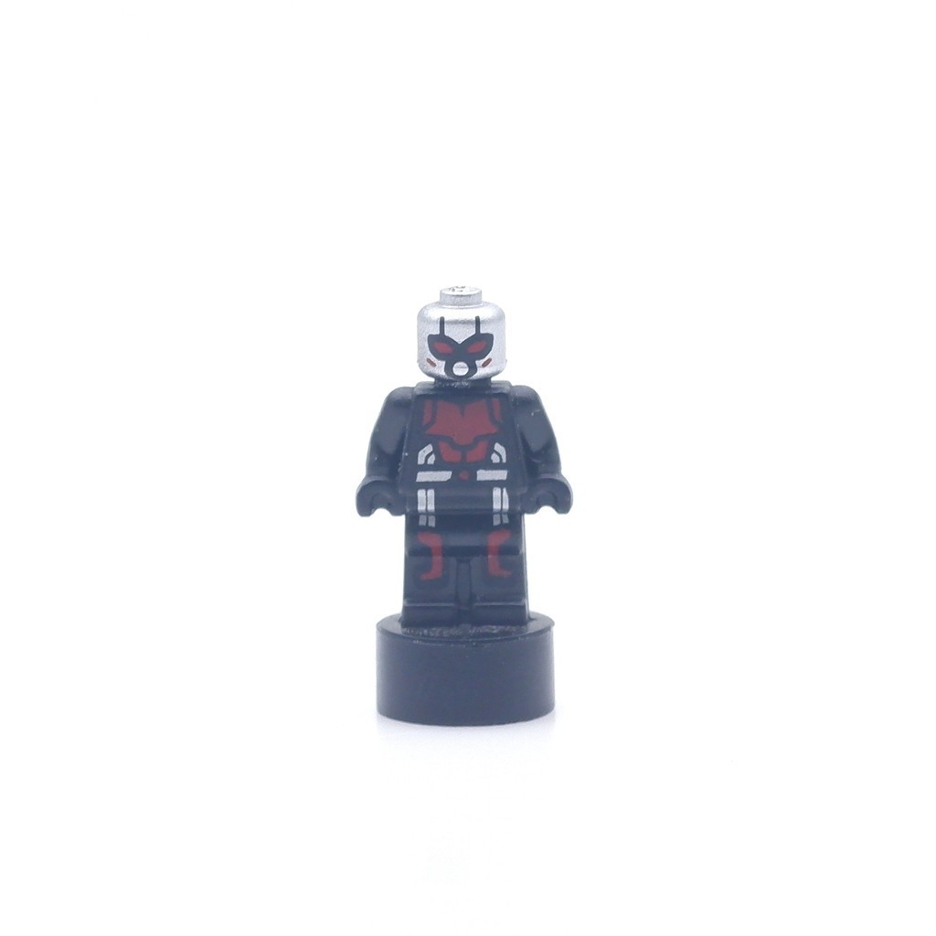 LEGO Marvel Ant Man Original Suit Mini *new