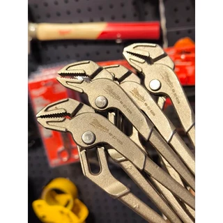 มีสนิมๆๆ นะคีมคอม้า Milwaukee 6 นิ้ว 48-22-6306 แท้มือสอง ไม่มีปลอก มีรอยสนิมเน้นลุยงาน ถูกกว่ามือหนึ่งเกินครึ่ง