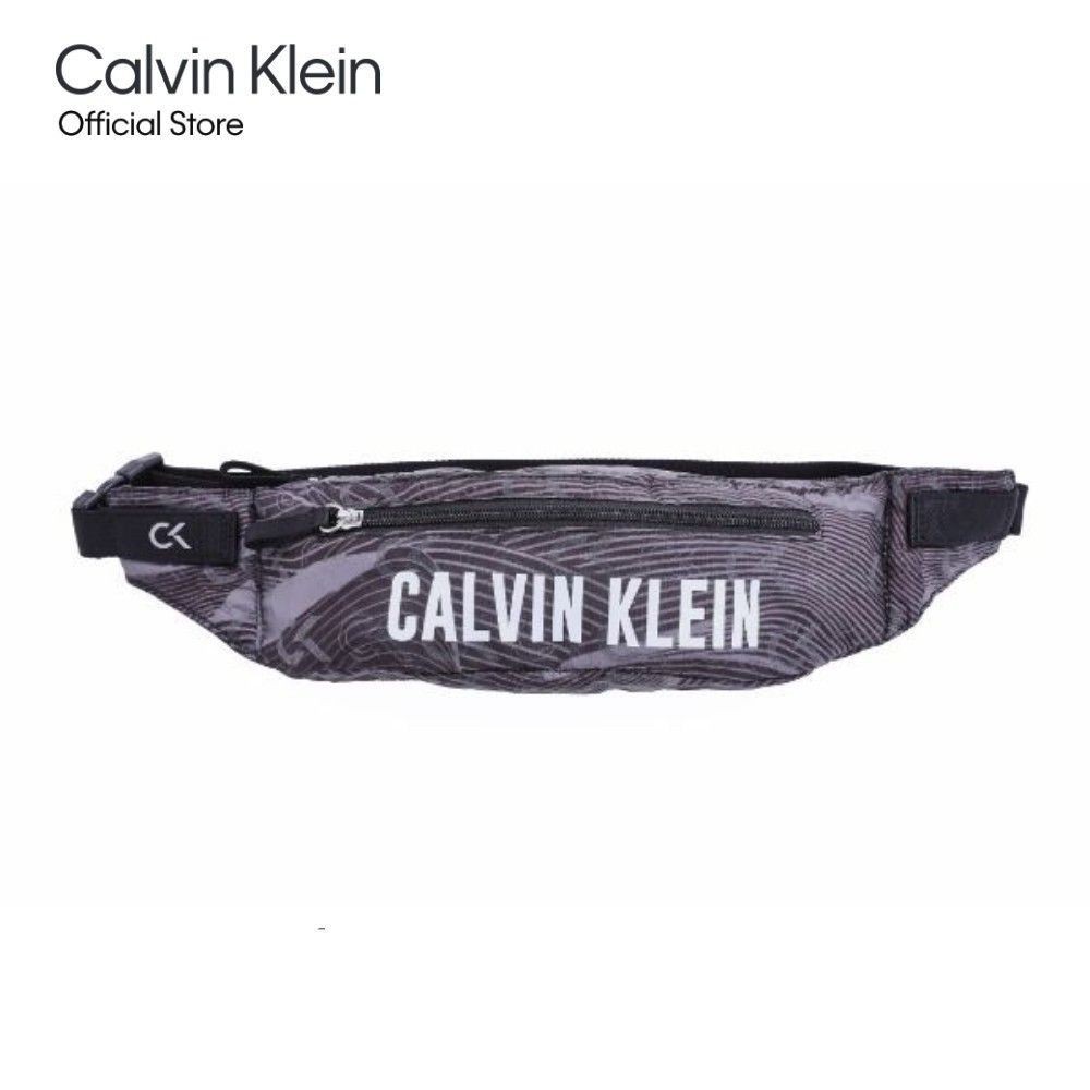 Calvin Klein กระเป๋าคาดอกผู้ชาย รุ่น PH0318 871 หลากสี