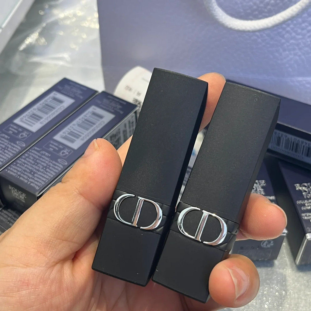 ซื้อ1 Gift 1 Christian Beauty Rouge Forever Matte Lipstick Rouge Forever Matte Lipstick #505 #626 #300