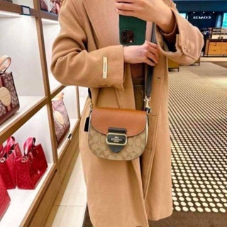 📌 พร้อมส่ง กระเป๋าสะพายสีสวยมาก น้ำตาลทูโทน 📮 Morgan Saddle Bag In Colorblock Signature Canvas ขนาด 7 3/4"