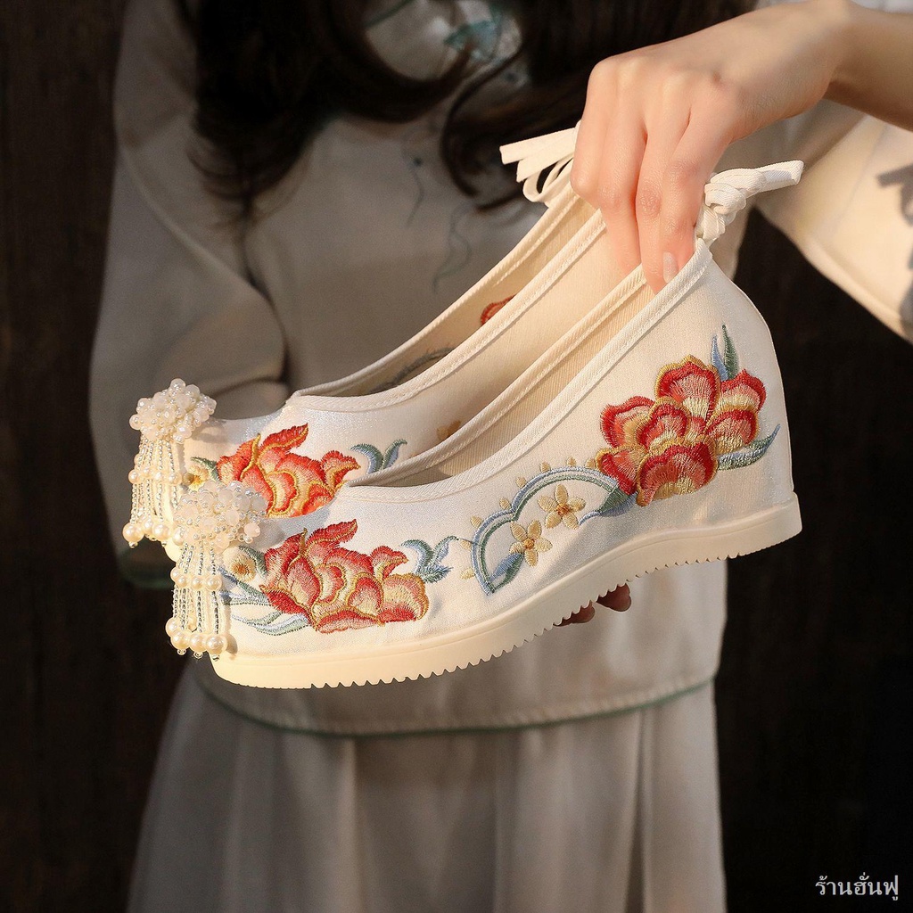 เสื้อผ้าผู้หญิง รองเท้าสไตล์ใหม่ Hanfu รองเท้าไฮเดรนเยียสไตล์โบราณสำหรับผู้หญิงกับ Hanfu ภายในรองเท้าเพิ่มความสูงโบราณ H