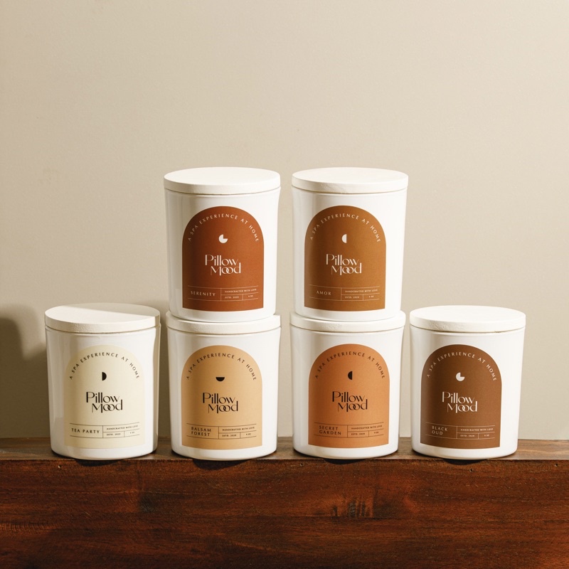 [กดติดตามเพื่อรับส่วนลด] เทียนหอมไขข้าวหอมมะลิ Pillow Mood รุ่น Permanent Scent ขนาด 210 กรัม