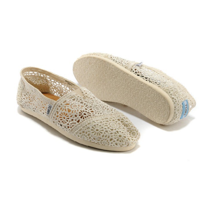 TOMS รองเท้าผ้าใบลําลอง ส้นแบน สีเบจ สําหรับสตรี ไซซ์ 35-40