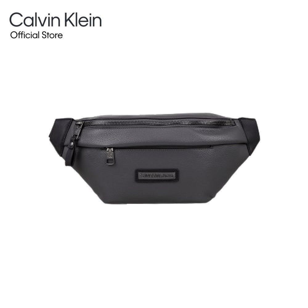 CALVIN KLEIN กระเป๋าคาดอกผู้ชาย ทรง Sling รุ่น HH3547 096 - สีเทา