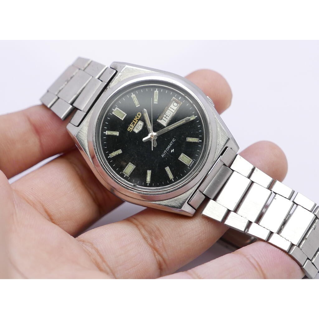 นาฬิกา Vintage มือสองญี่ปุ่น Seiko5 ระบบ Automatic 7009 821J ผู้ชาย หน้าดำ 36มม เสียต้องล้างเครื่อง ขายตามสภาพ