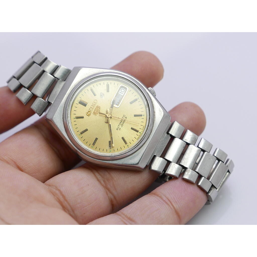 นาฬิกา Vintage มือสองญี่ปุ่น Seiko5 ระบบ Automatic 6309 8230 ผู้ชาย หน้าสีเหลืองทอง 35มม เสียต้องล้างเครื่อง ขายตามสภาพ