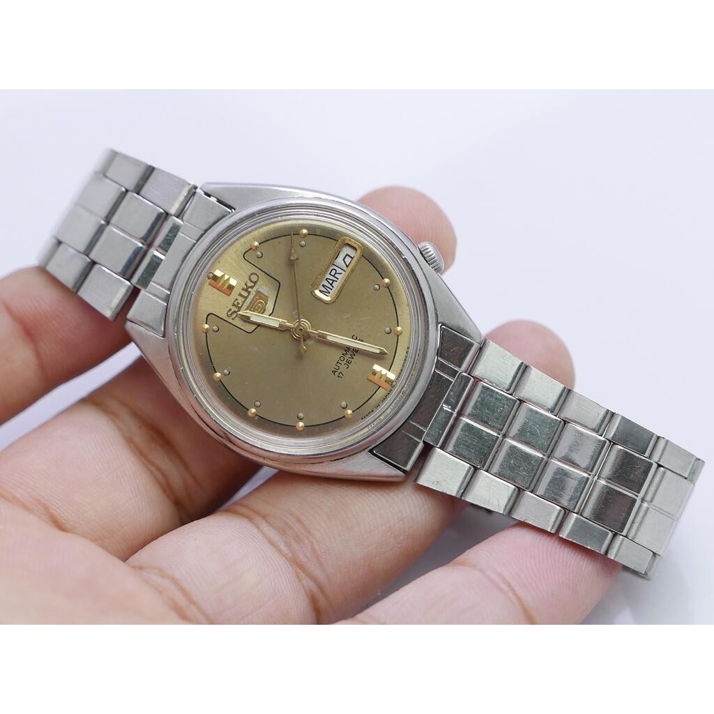 นาฬิกา Vintage มือสองญี่ปุ่น Seiko5 ระบบ Automatic 6309 5240 ผู้ชาย หน้าเทา 35มม เสียต้องล้างเครื่อง ขายตามสภาพ