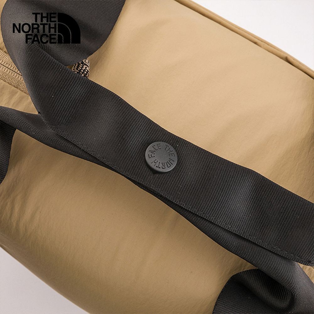 THE NORTH FACE حقيبة دافل نسائية Never Stop Weekender — صورة 6
