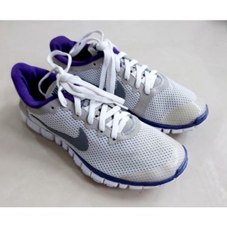 ป้าย 22.5 cm 👟 รองเท้ากีฬา Nike Free สวยค่ะ