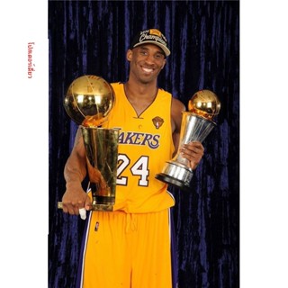 Kobe โปสเตอร์ NBA บาสเกตบอลขนาดใหญ่สติ๊กเกอร์ติดผนังห้องนอนหอพักนักเรียนวอลล์เปเปอร์ตกแต่งภาพวาด self-กาว