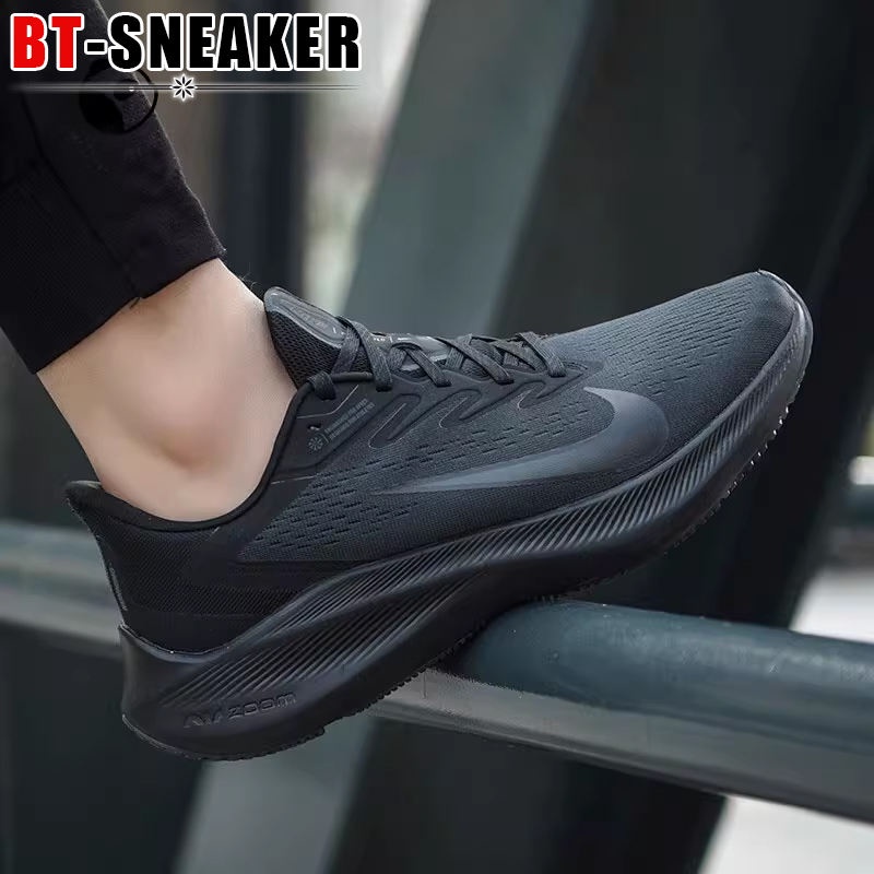 ✘☬Nike/Nike รองเท้าผู้ชาย ZOOM WINFLO 7 Black Warrior Air Cushion ตาข่าย Breathable กีฬารองเท้าวิ่ง 