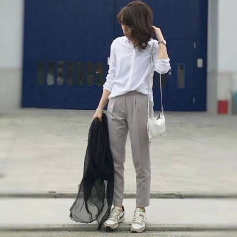 Zara กางเกงขายาว ทรงคาร์โก้ สีเทา เอวกลาง เนื้อผ้าคอตตอน ผ้าไม่ยืดนะ ใส่สบาย เนื้อไม่หนา