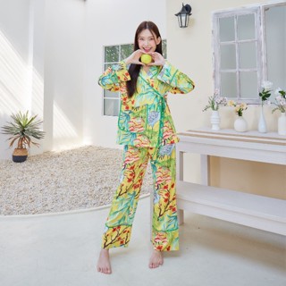 ชุดนอน Muslin pajamas [ โค้ด MUSSEP130 ลด 130 ฿] ชุดนอน  ซาติน Silk Satin ผ้านุ่มลื่น ใส่สบาย ( รุ่น P1059 )