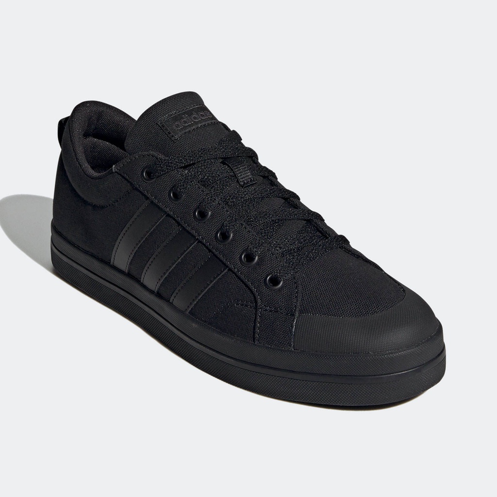 ◈۩❡Adidas Adidas neo ของแท้อย่างเป็นทางการ BRAVADA รองเท้ากีฬาและรองเท้าลำลองสำหรับบุรุษและสตรี FW2883