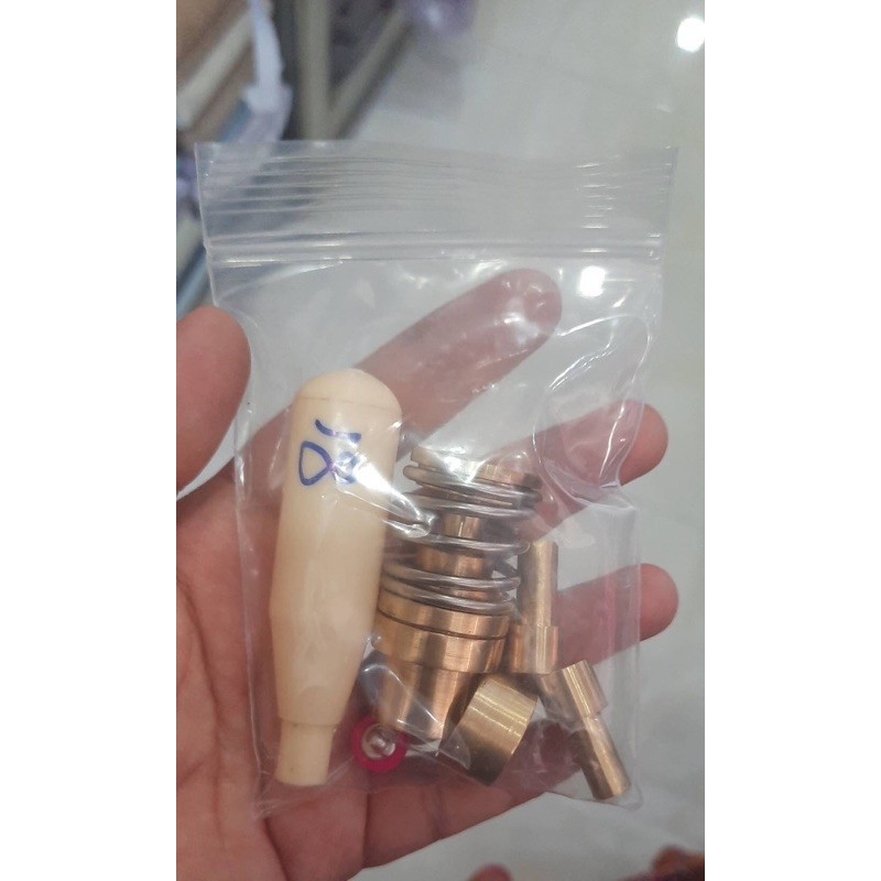 บล๊อกปั้มกระดุม มีหลายขนาด