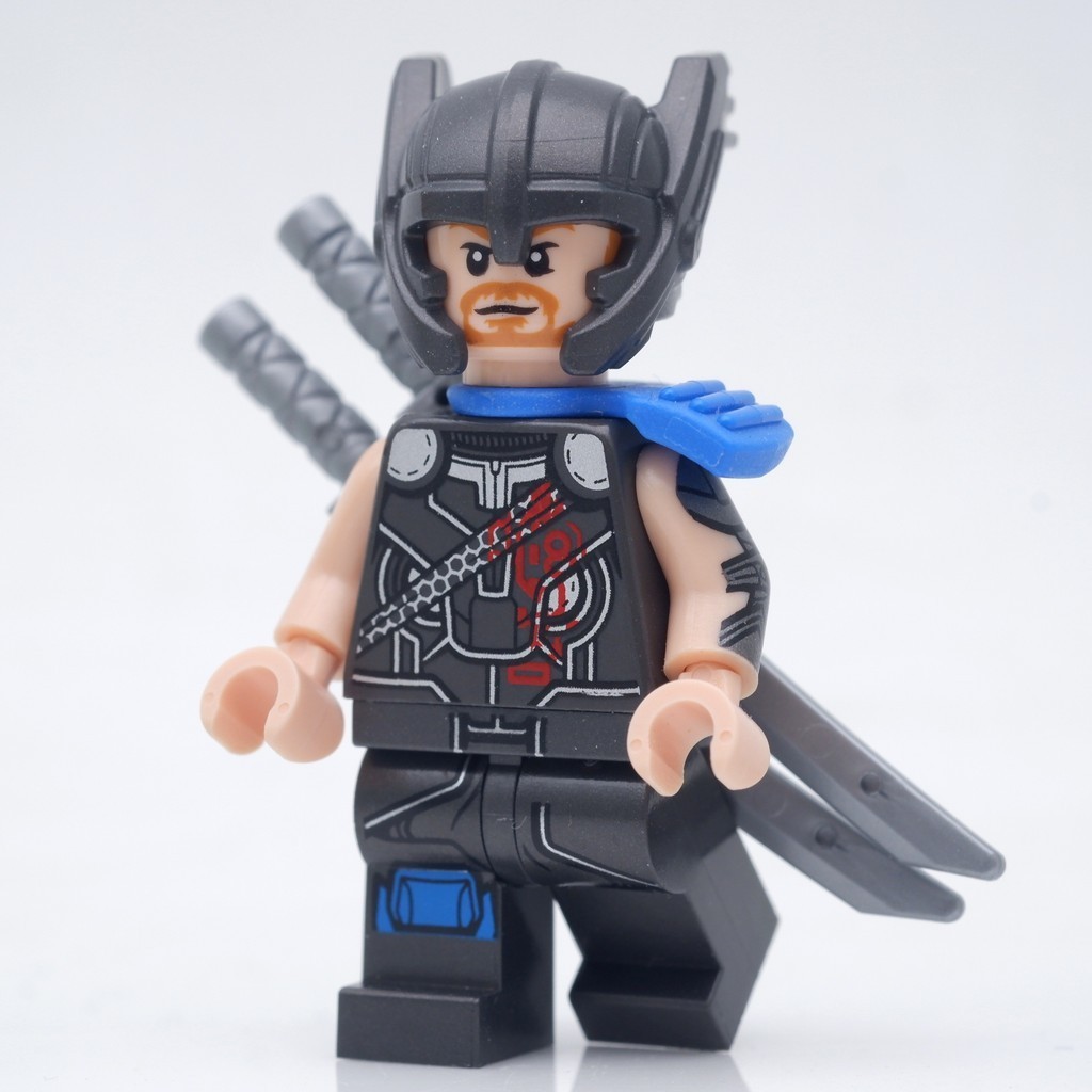 LEGO Marvel Thor Ragnarok *new