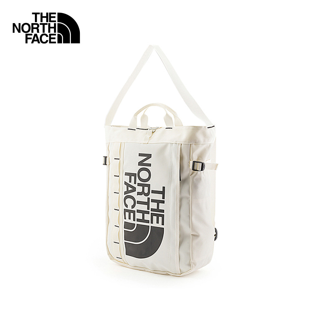 THE NORTH FACE BASE CAMP TOTE - WHITE DUNE-TNF BLACK กระเป๋าเป้