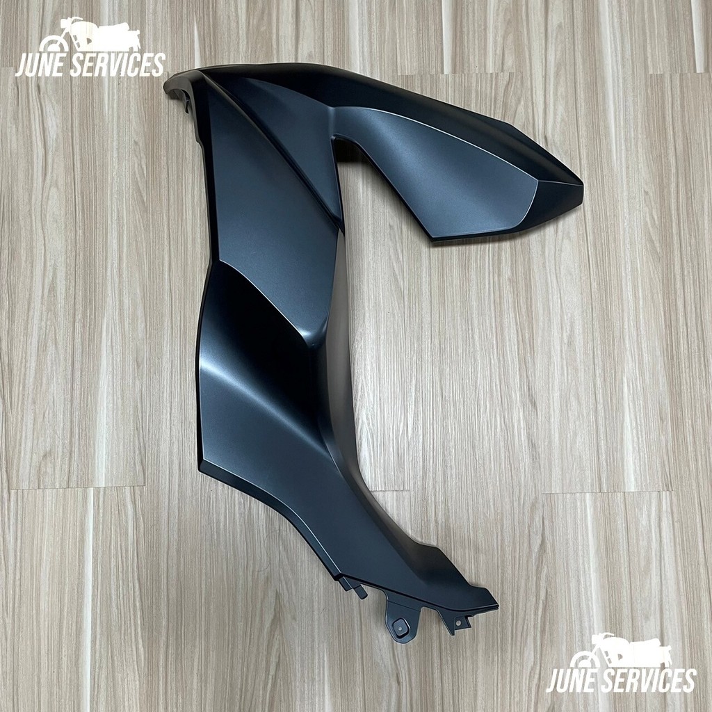 Pcx 160 ปี2021 บังลมหน้า ข้างซ้าย 1 ข้าง สีเทาด้าน (C34)