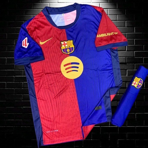 ใหม่ล่าสุด!! เสื้อฟุตบอลทีม บาร์เซโลนา ชุดสาม(เสื้อพร้อมกางเกง) เกรดแฟนบอล 2024/25 Full Option