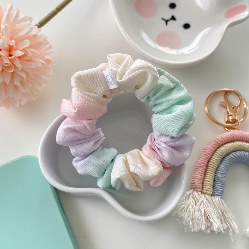 Scrunchie • Petite • Soft pastels • ยางรัดผม ลําลอง สําหรับผู้หญิง