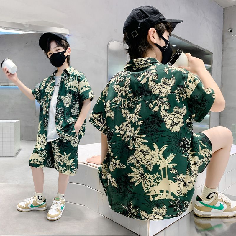 เสื้อเชิ้ตลายดอกไม้เด็กชาย ชุดสูทรุ่นใหม่ ฮาวายบีชเสื้อเชิ้ตกางเกงห้าส่วน